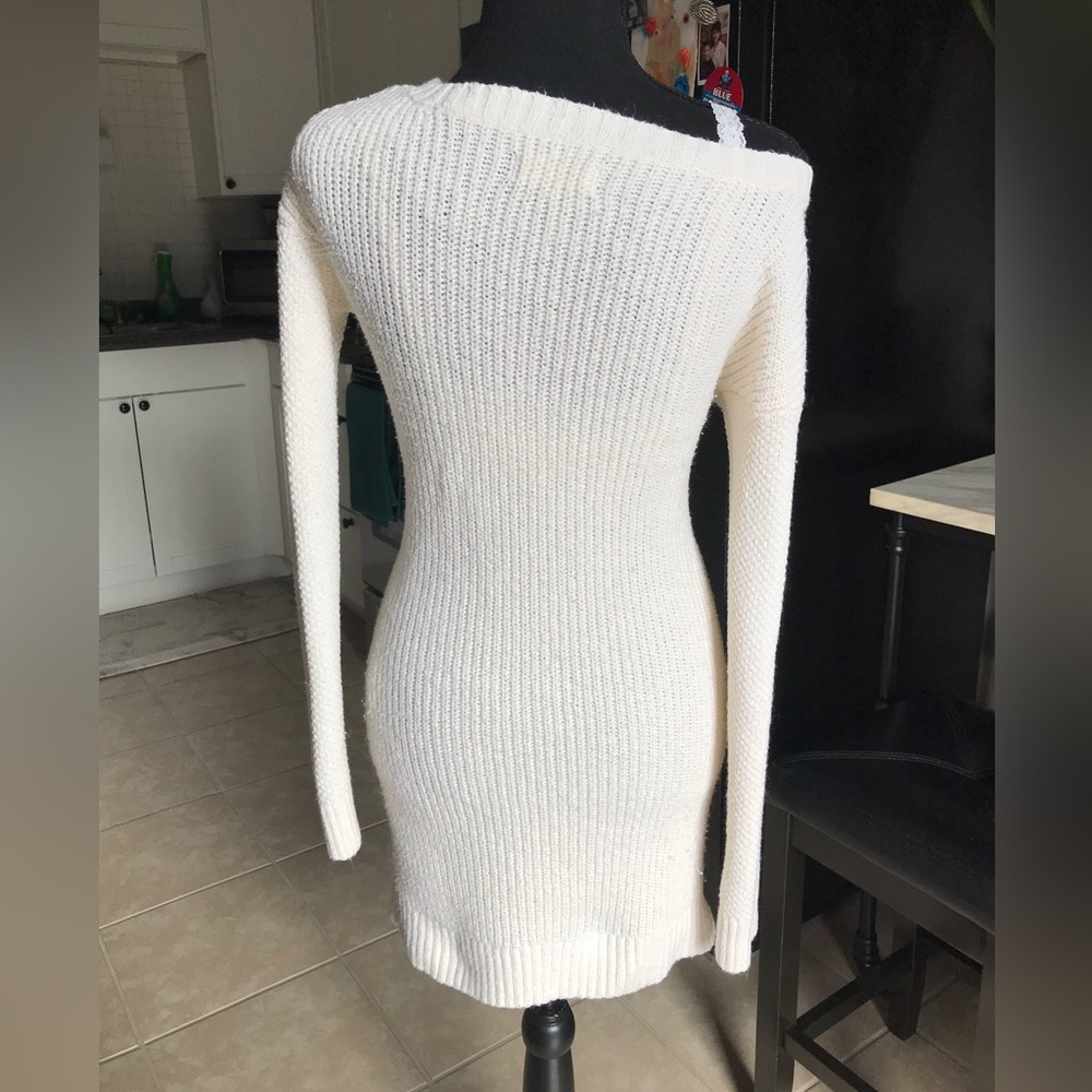 Y2K Hollister ivory sweater dress - Picture 4 of 12